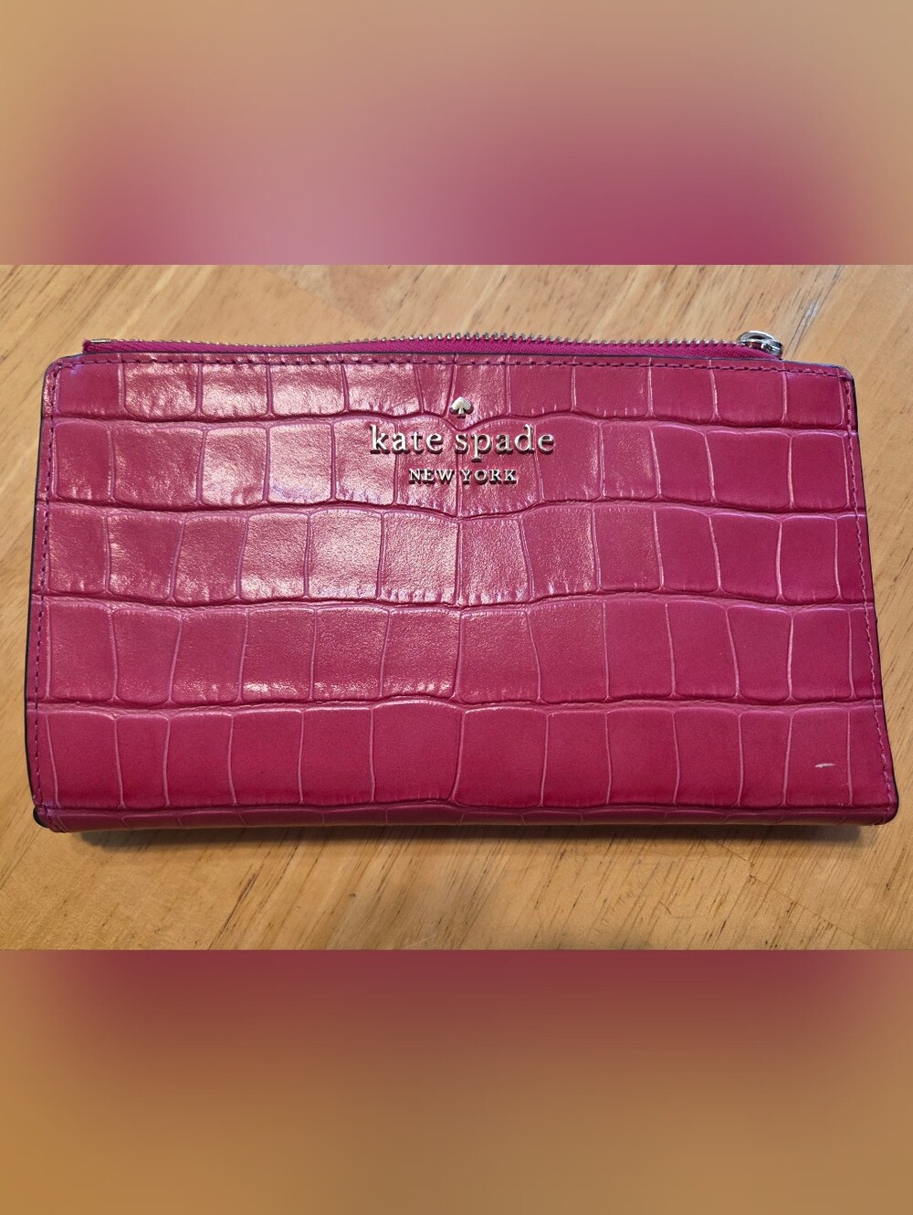 Kate Spade 🌸 Croc-embossed Fuchsia Zip Wallet